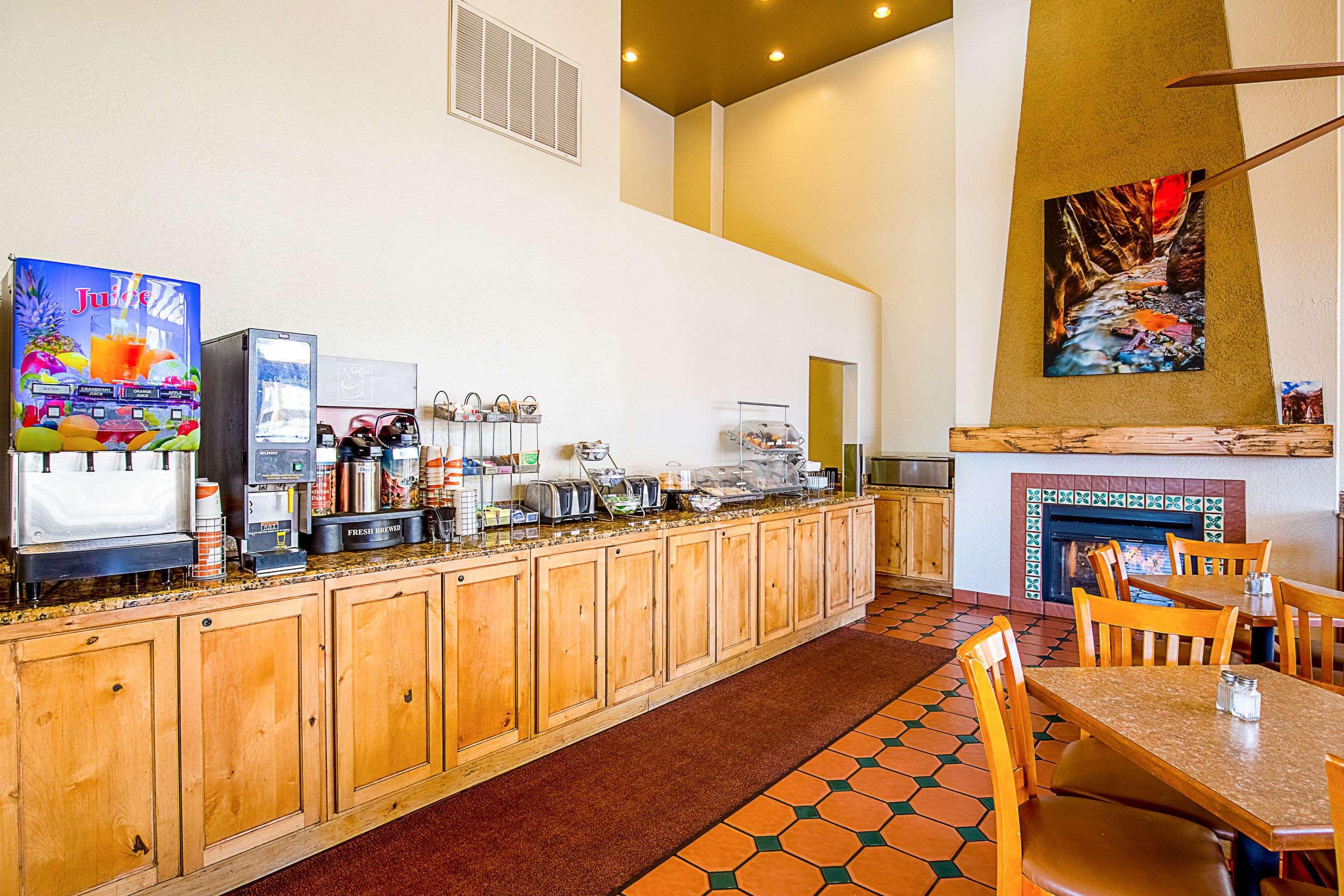 Clarion Suites St George - Convention Center Area St. George Bagian luar foto