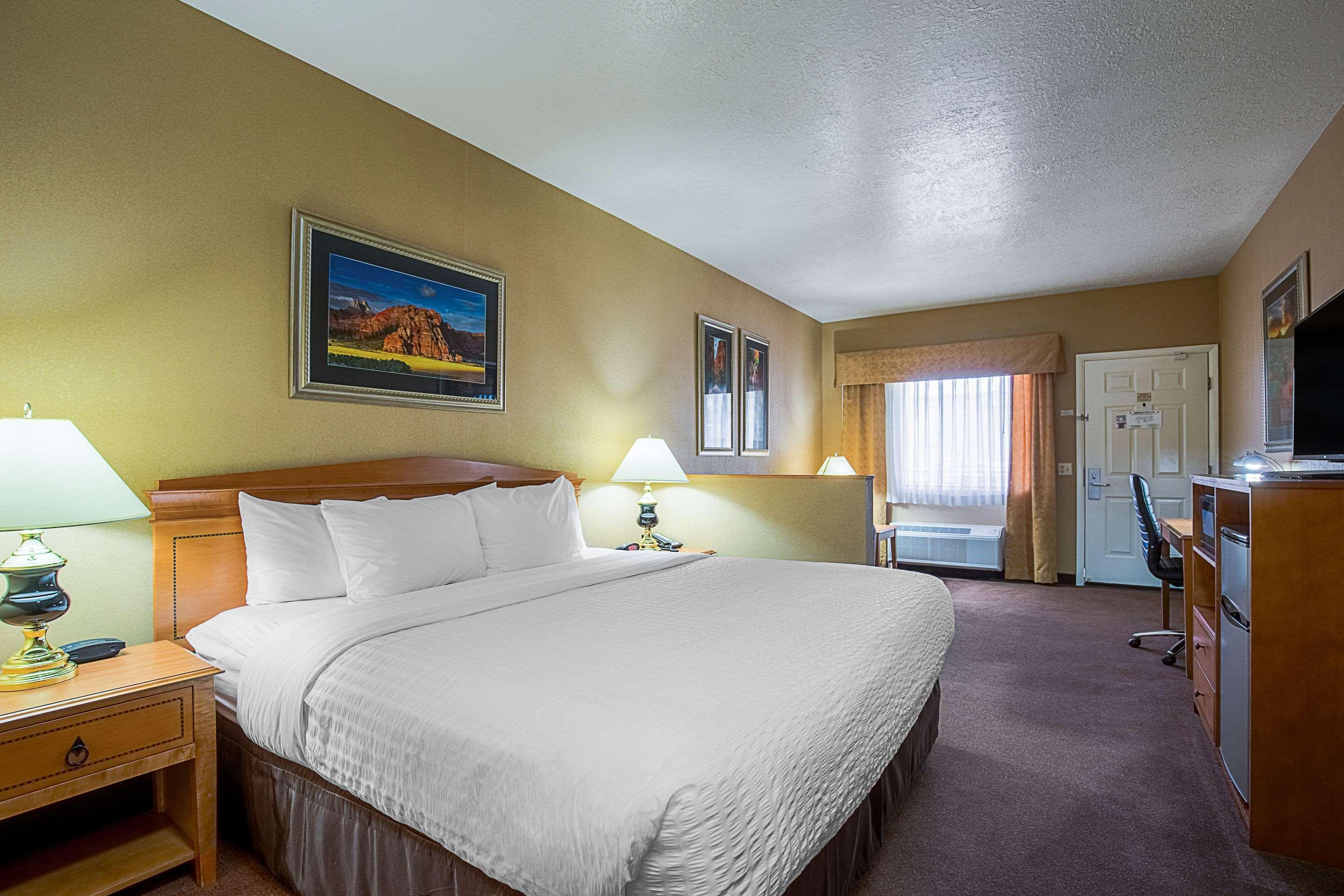 Clarion Suites St George - Convention Center Area St. George Bagian luar foto