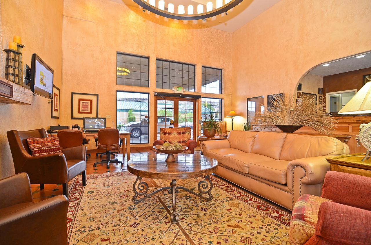 Clarion Suites St George - Convention Center Area St. George Bagian luar foto